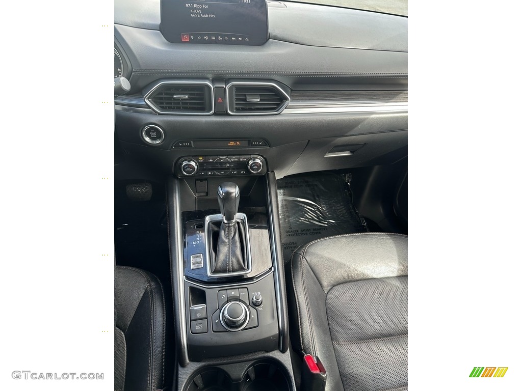 2017 Mazda CX-5 Grand Touring Controls Photo #146050014