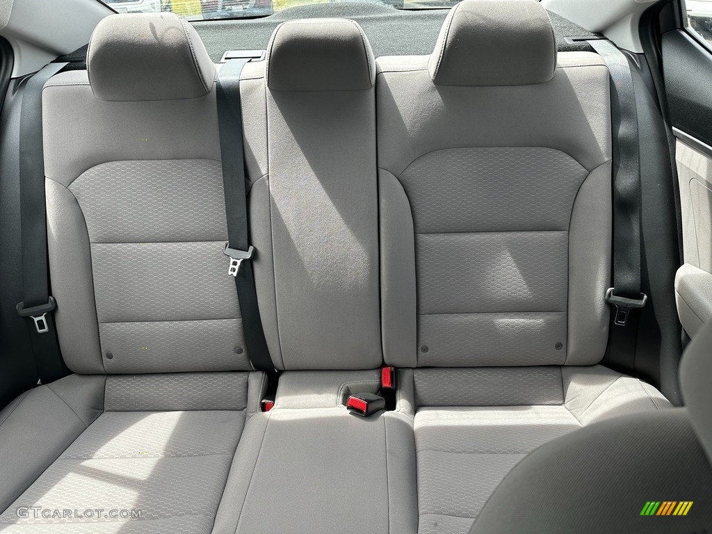 2020 Elantra SE - Machine Gray / Gray photo #15