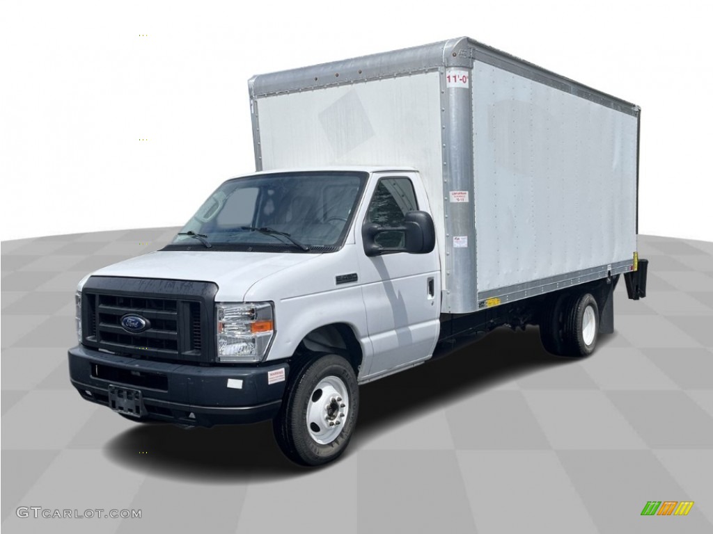 2019 E Series Cutaway E450 Commercial Moving Truck - Oxford White / Medium Flint photo #1