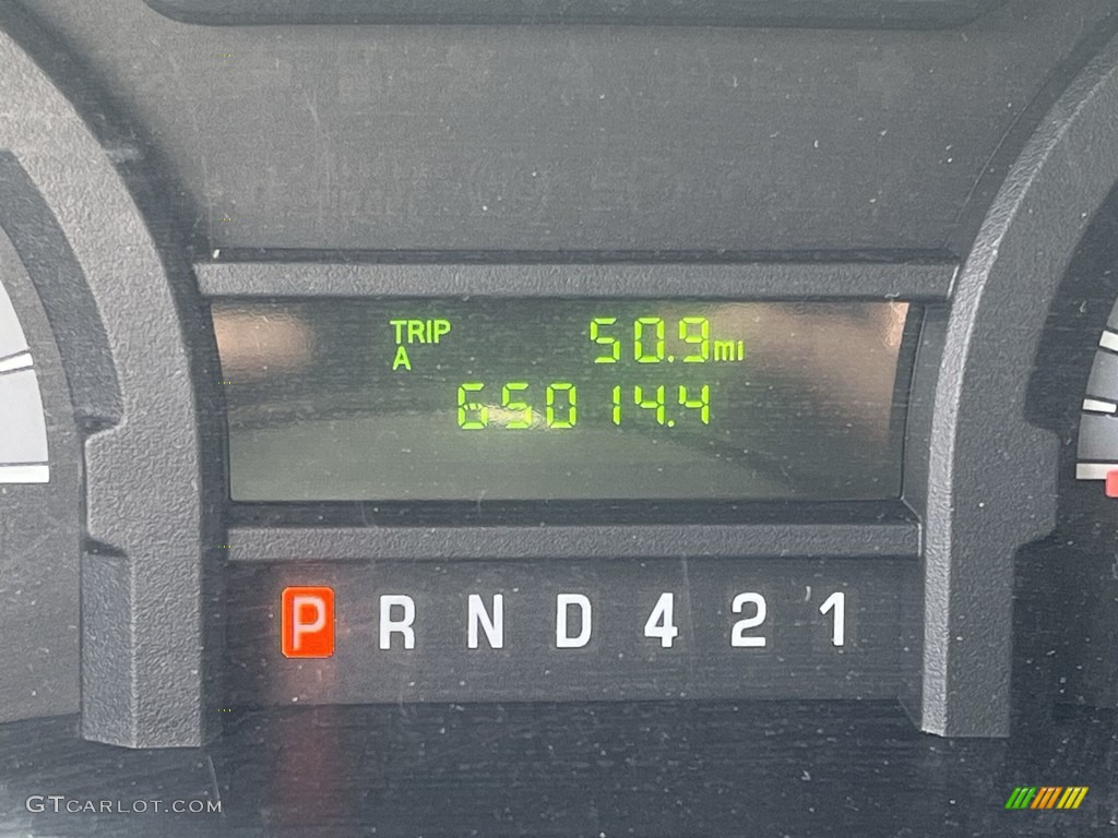 2019 E Series Cutaway E450 Commercial Moving Truck - Oxford White / Medium Flint photo #12