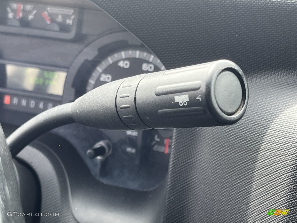 2019 E Series Cutaway E450 Commercial Moving Truck - Oxford White / Medium Flint photo #14