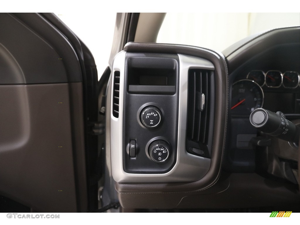 2017 GMC Sierra 1500 SLT Crew Cab 4WD Controls Photo #146052648