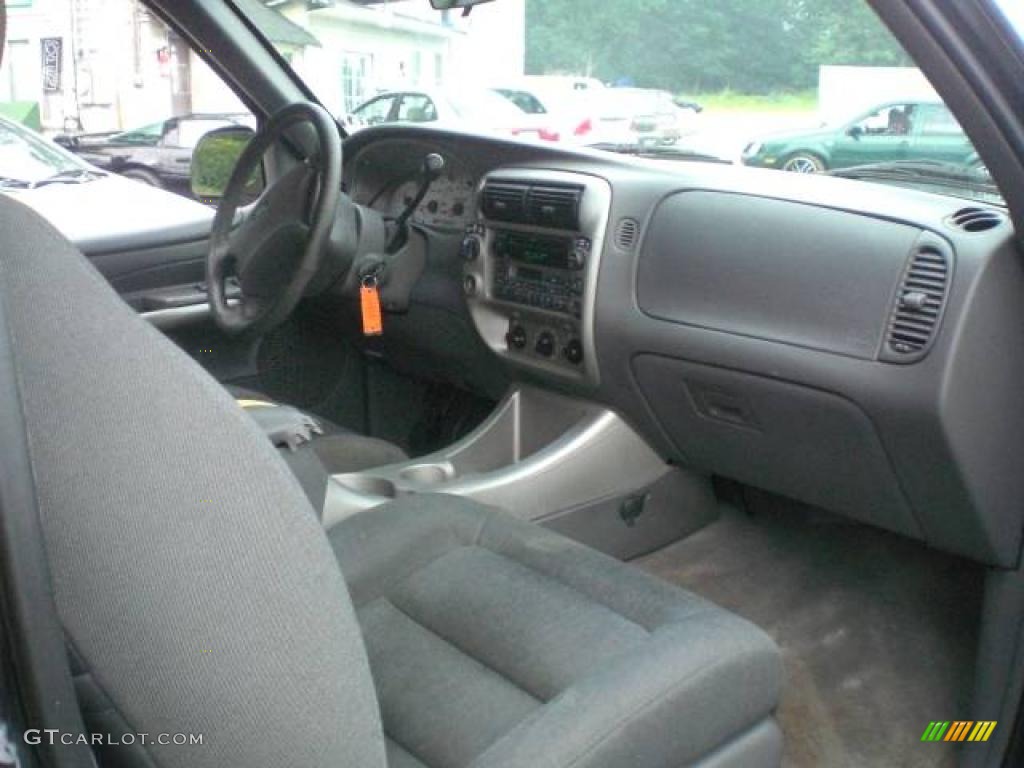 2001 Explorer Sport 4x4 - Black / Dark Graphite photo #10