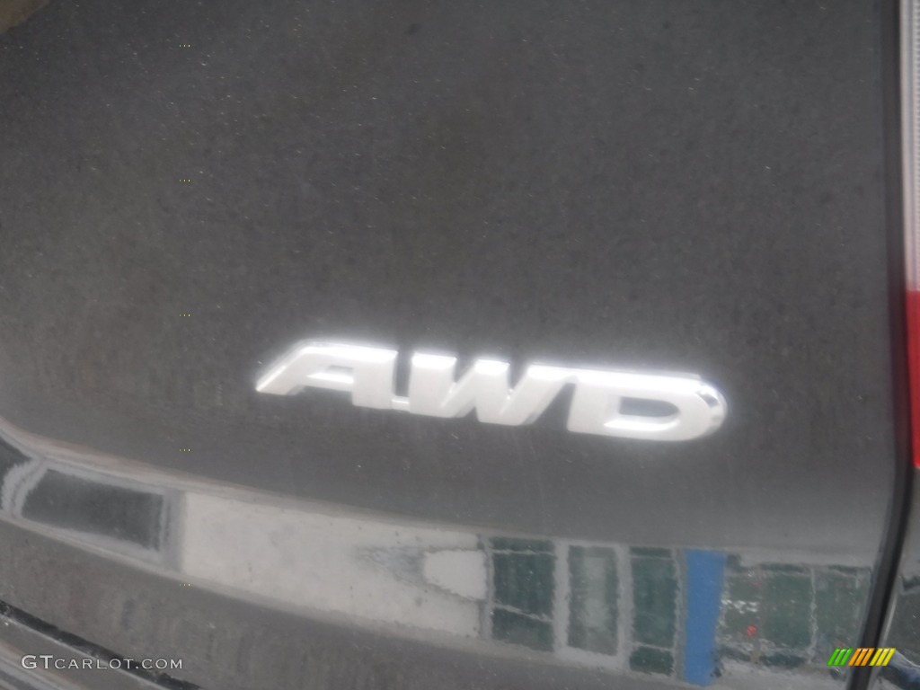 2020 Passport EX-L AWD - Black Forest Pearl / Gray photo #11
