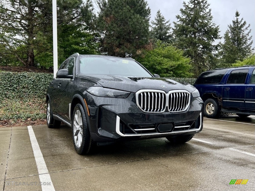 Black Sapphire Metallic BMW X5