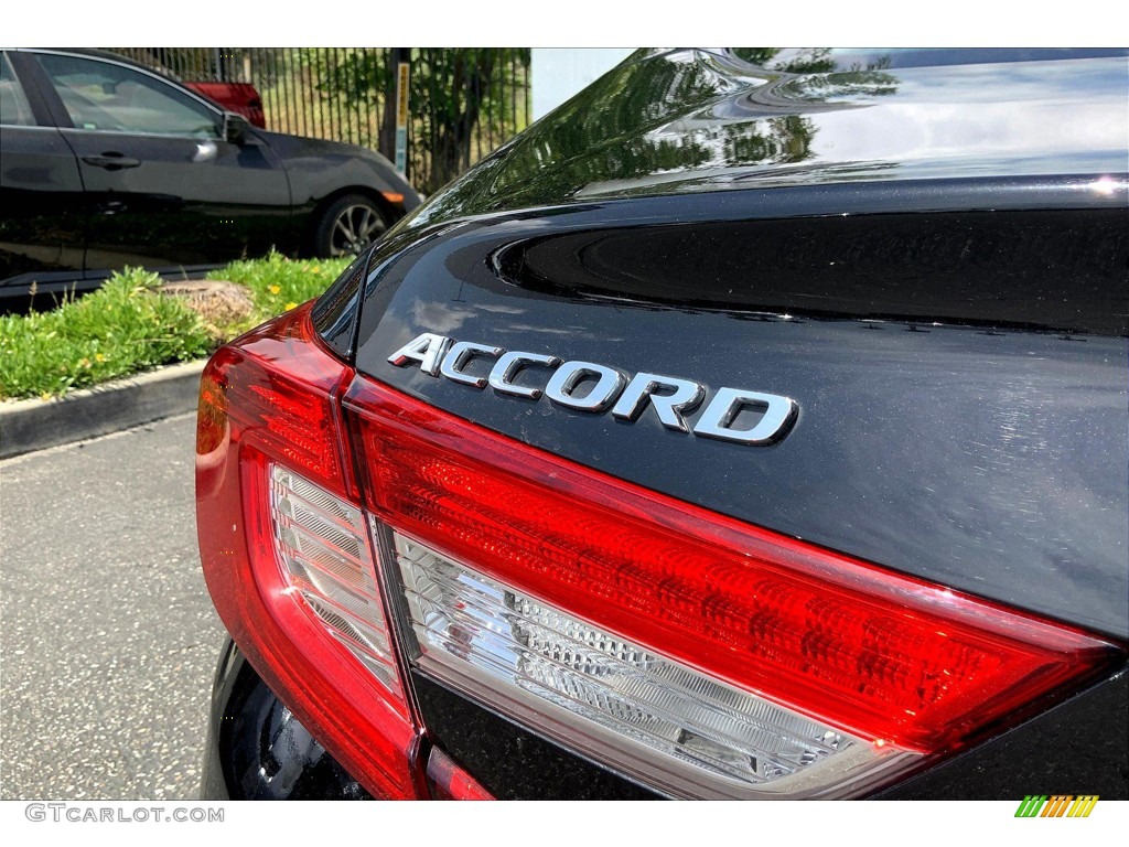 2020 Honda Accord LX Sedan Marks and Logos Photo #146055862
