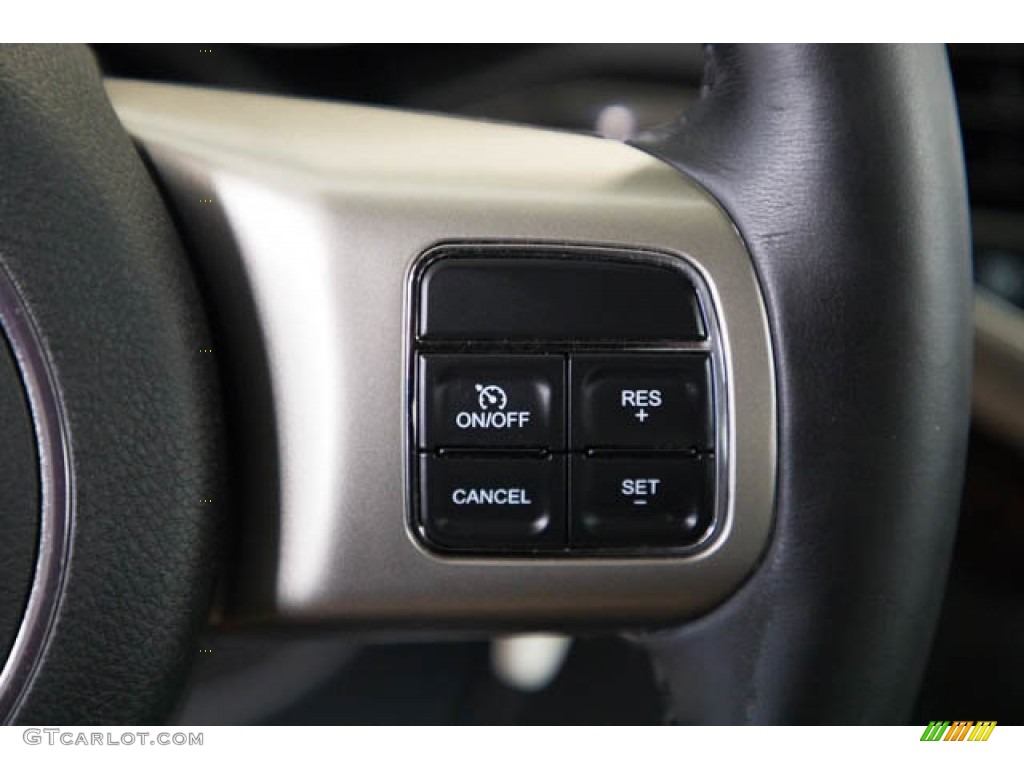 2012 Grand Cherokee Laredo - Bright Silver Metallic / Black photo #15