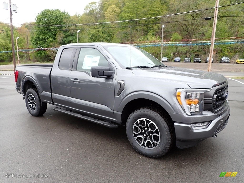 Carbonized Gray Metallic 2023 Ford F150 XLT SuperCab 4x4 Exterior Photo #146056313