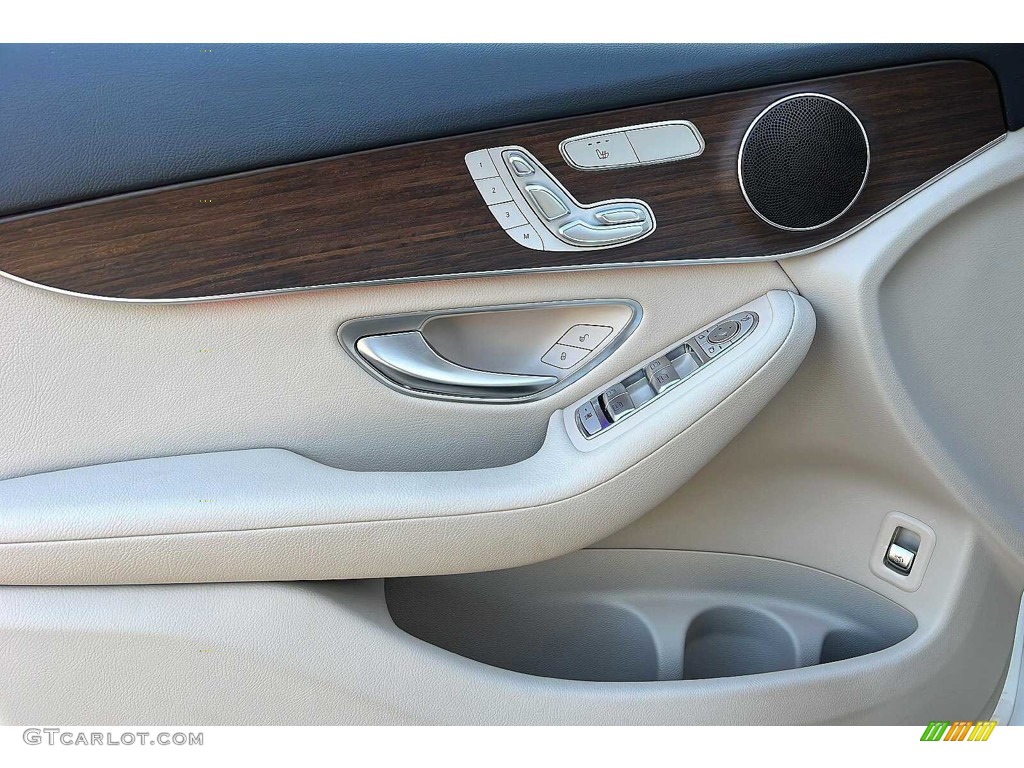2022 Mercedes-Benz GLC 300 Silk Beige Door Panel Photo #146056419