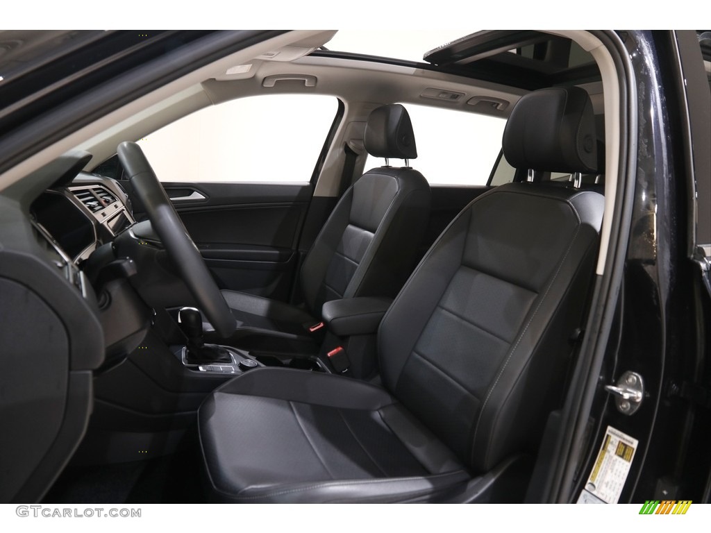 2020 Tiguan SEL 4MOTION - Deep Black Pearl / Titan Black photo #5