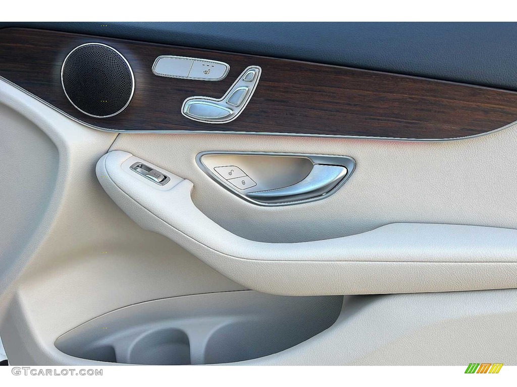 2022 Mercedes-Benz GLC 300 Silk Beige Door Panel Photo #146056634