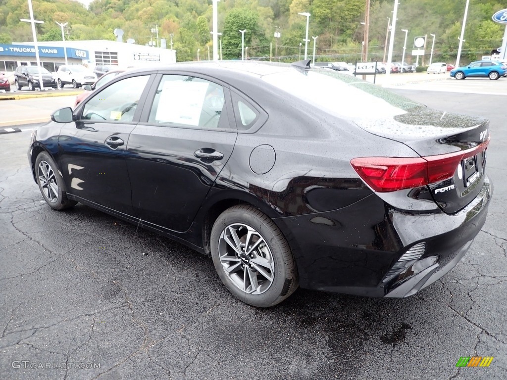 2023 Forte LXS - Aurora Black / Black photo #6