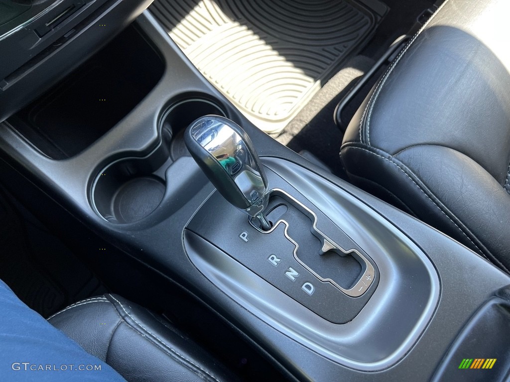 2019 Dodge Journey Crossroad AWD Transmission Photos