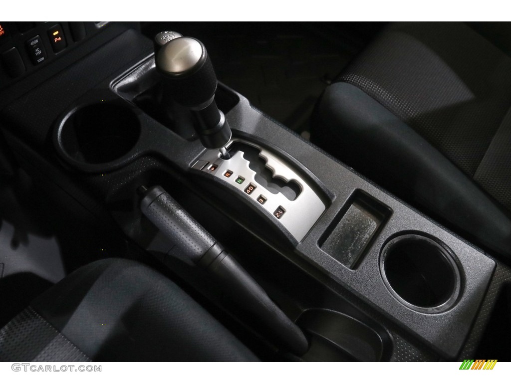 2010 FJ Cruiser 4WD - Silver Fresco Metallic / Dark Charcoal photo #13