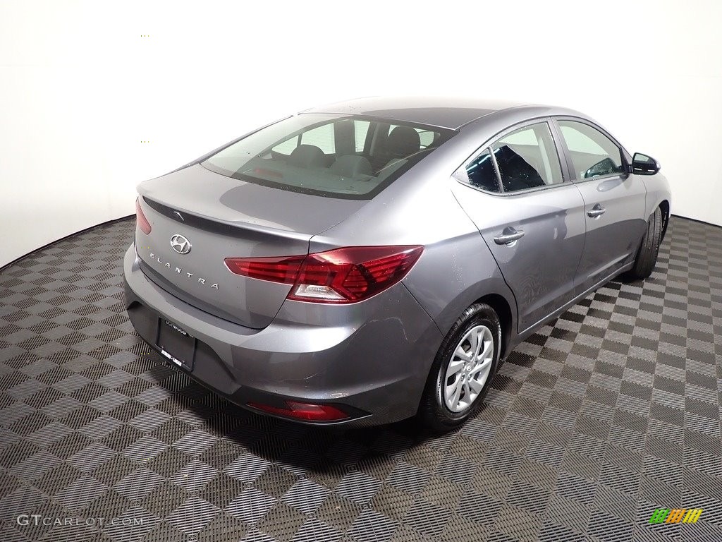 2019 Elantra SE - Machine Gray / Black photo #17