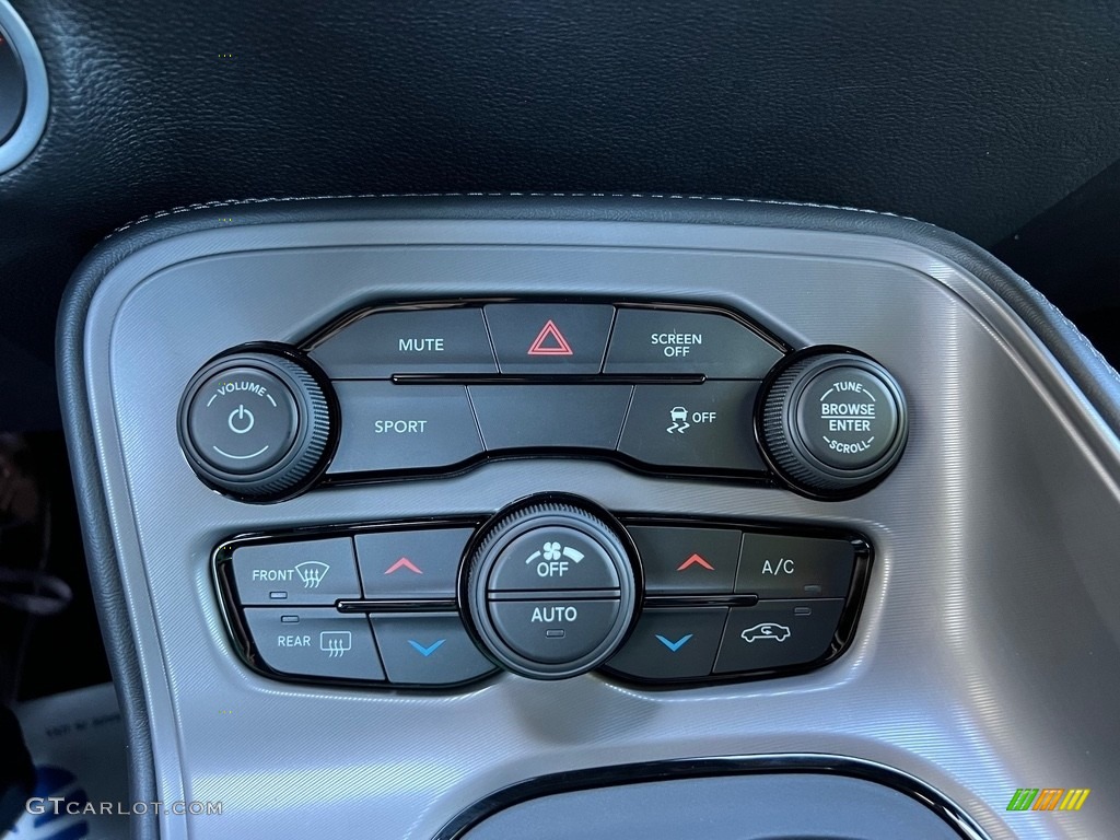 2023 Dodge Challenger SXT Blacktop Controls Photo #146057820
