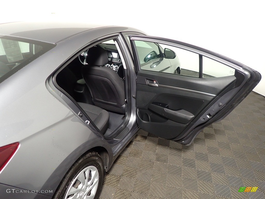 2019 Elantra SE - Machine Gray / Black photo #34