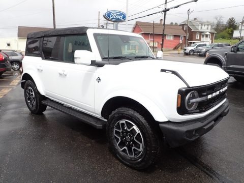 2023 Ford Bronco Outer Banks 4X4 4-Door Data, Info and Specs
