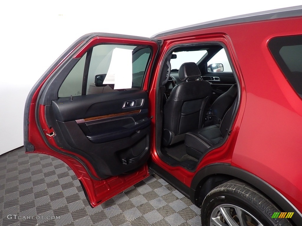 2017 Explorer Limited 4WD - Ruby Red / Ebony Black photo #36