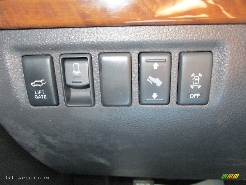 2015 Nissan Armada Platinum 4x4 Controls Photo #146060617
