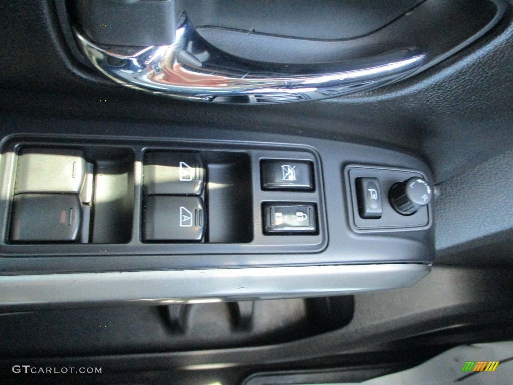 2015 Nissan Armada Platinum 4x4 Controls Photo #146060635