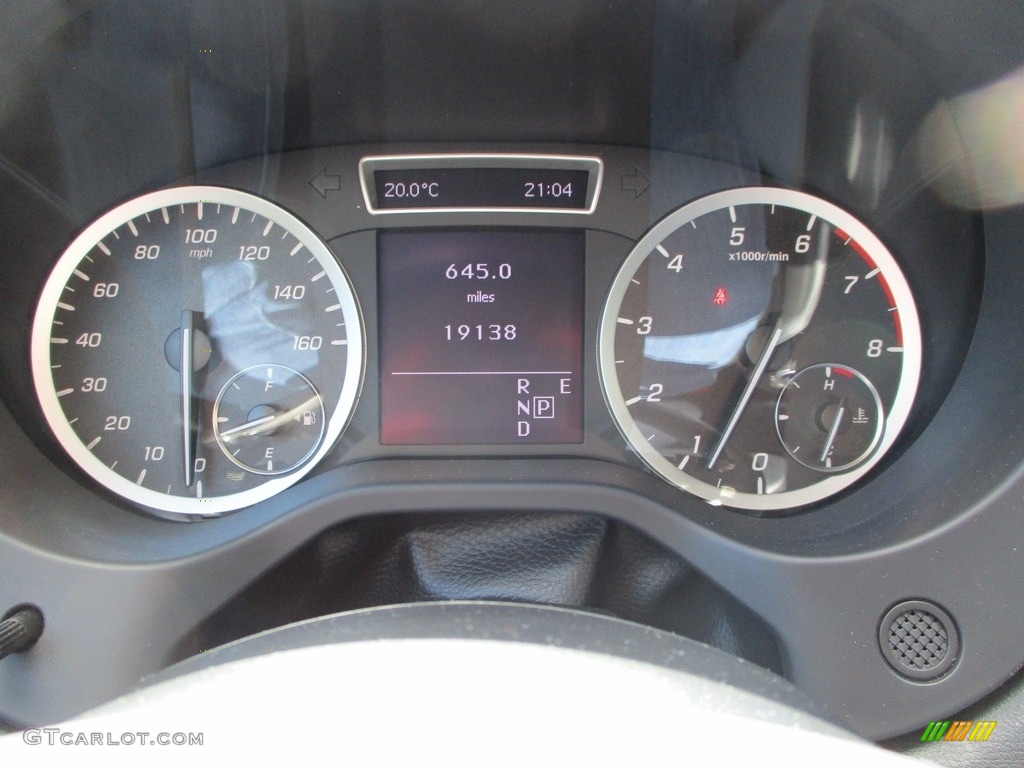 2018 Infiniti QX30 Premium AWD Gauges Photo #146061098