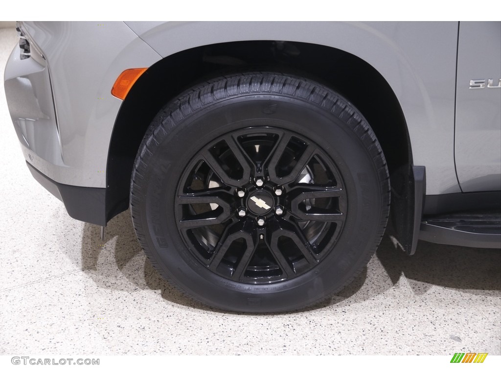 2023 Chevrolet Suburban LT 4WD Wheel Photos