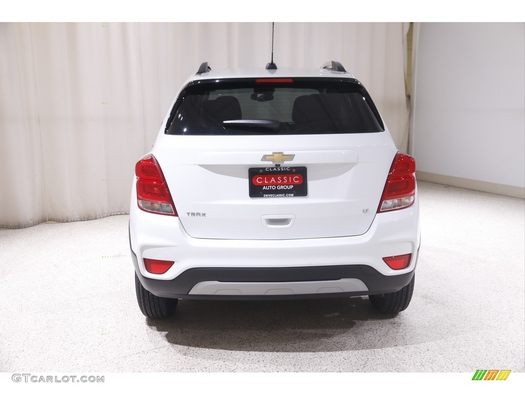 2020 Trax LT - Summit White / Jet Black photo #17