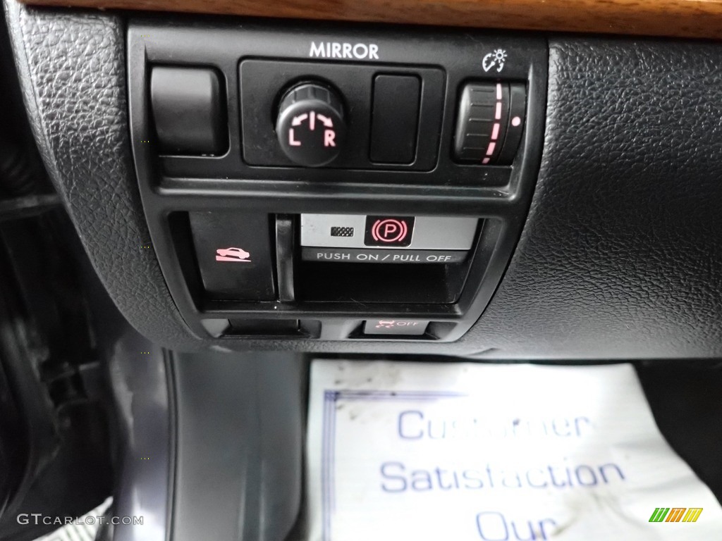 2013 Outback 2.5i Limited - Graphite Gray Metallic / Off Black Leather photo #16