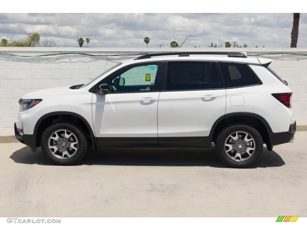 Platinum White Pearl 2023 Honda Passport Trailsport AWD Exterior Photo #146063216