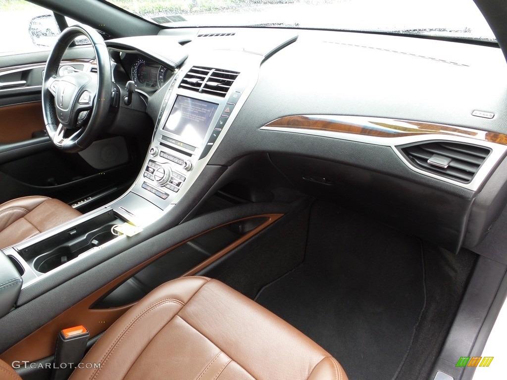 2020 Lincoln MKZ Reserve AWD Dashboard Photos