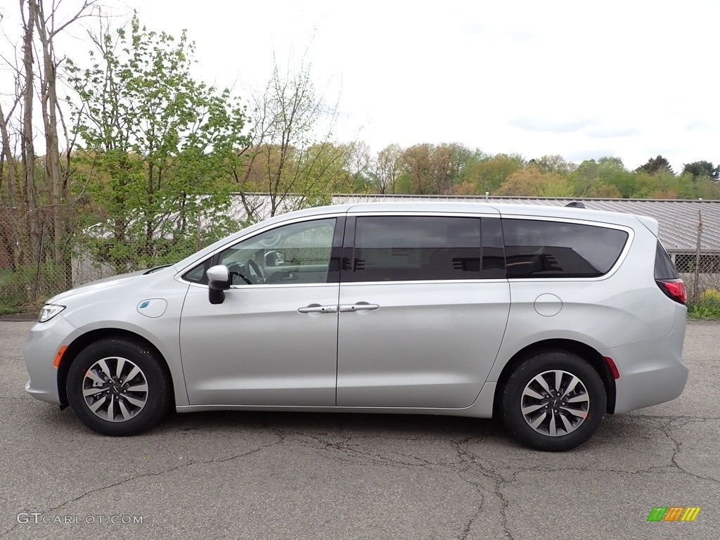 Silver Mist 2023 Chrysler Pacifica Hybrid Touring L Exterior Photo #146064188