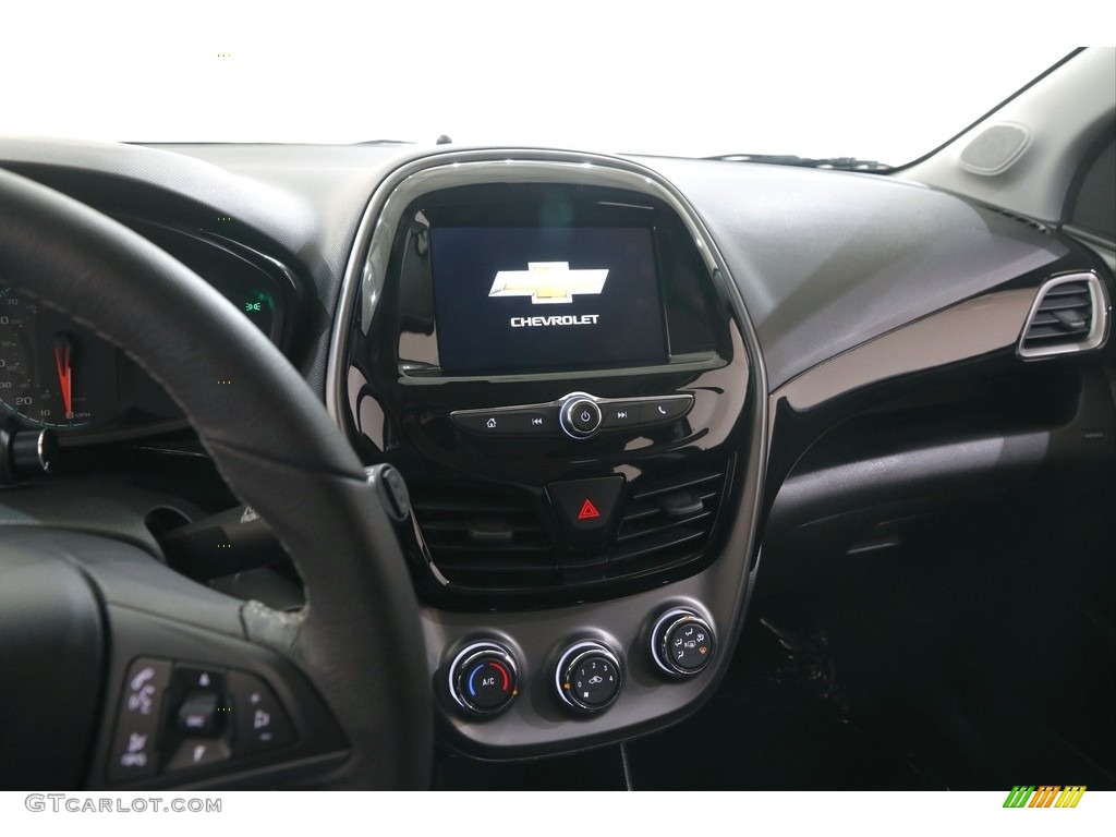 2021 Chevrolet Spark ACTIV Controls Photos