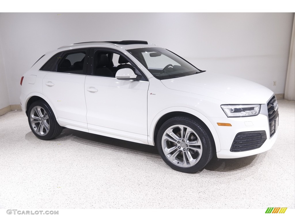 2018 Q3 2.0 TFSI Premium Plus - Glacier White Metallic / Black photo #1