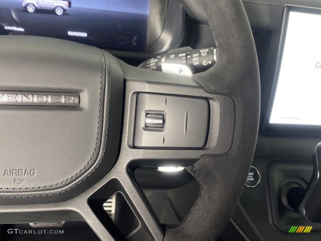 2023 Land Rover Defender 90 V8 Steering Wheel Photos
