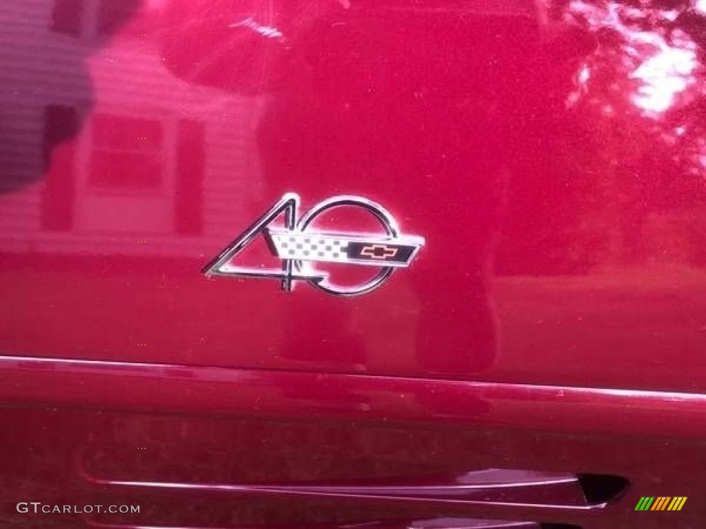 1993 Chevrolet Corvette Convertible Marks and Logos Photo #146068403