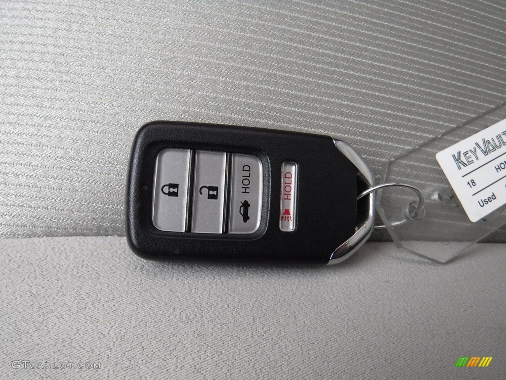 2018 Accord LX Sedan - Champagne Frost Pearl / Gray photo #26