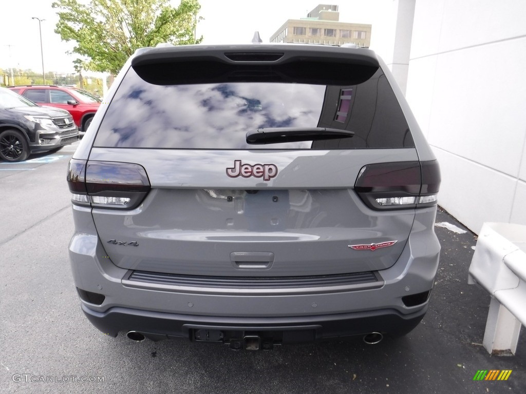 2020 Grand Cherokee Trackhawk 4x4 - Sting-Gray / Ruby Red/Black photo #10