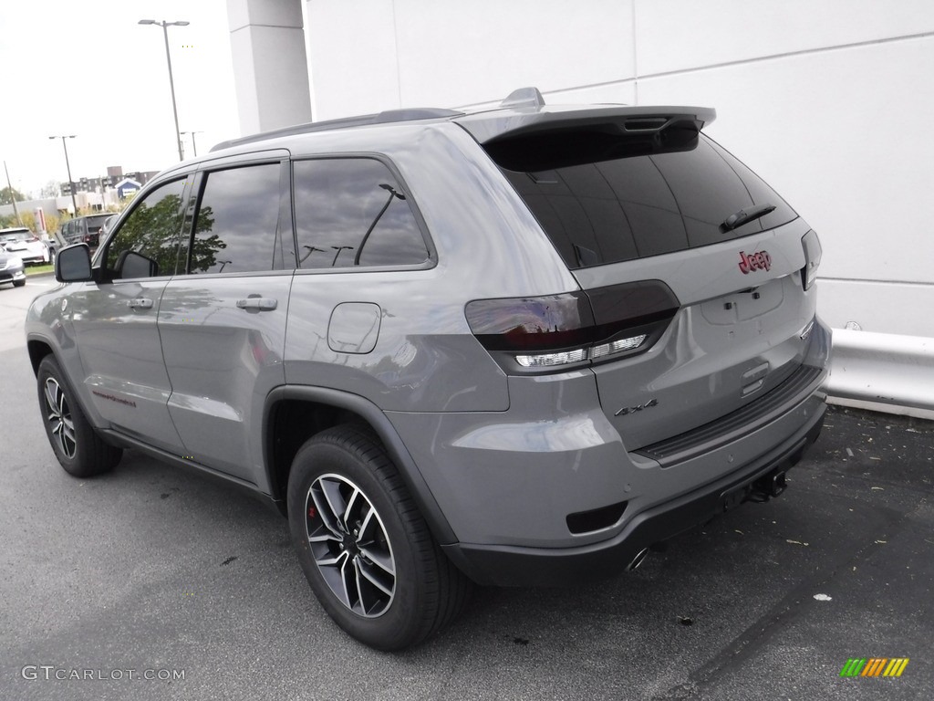 2020 Grand Cherokee Trackhawk 4x4 - Sting-Gray / Ruby Red/Black photo #13