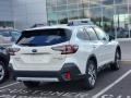 Crystal White Pearl - Outback Limited XT Photo No. 4