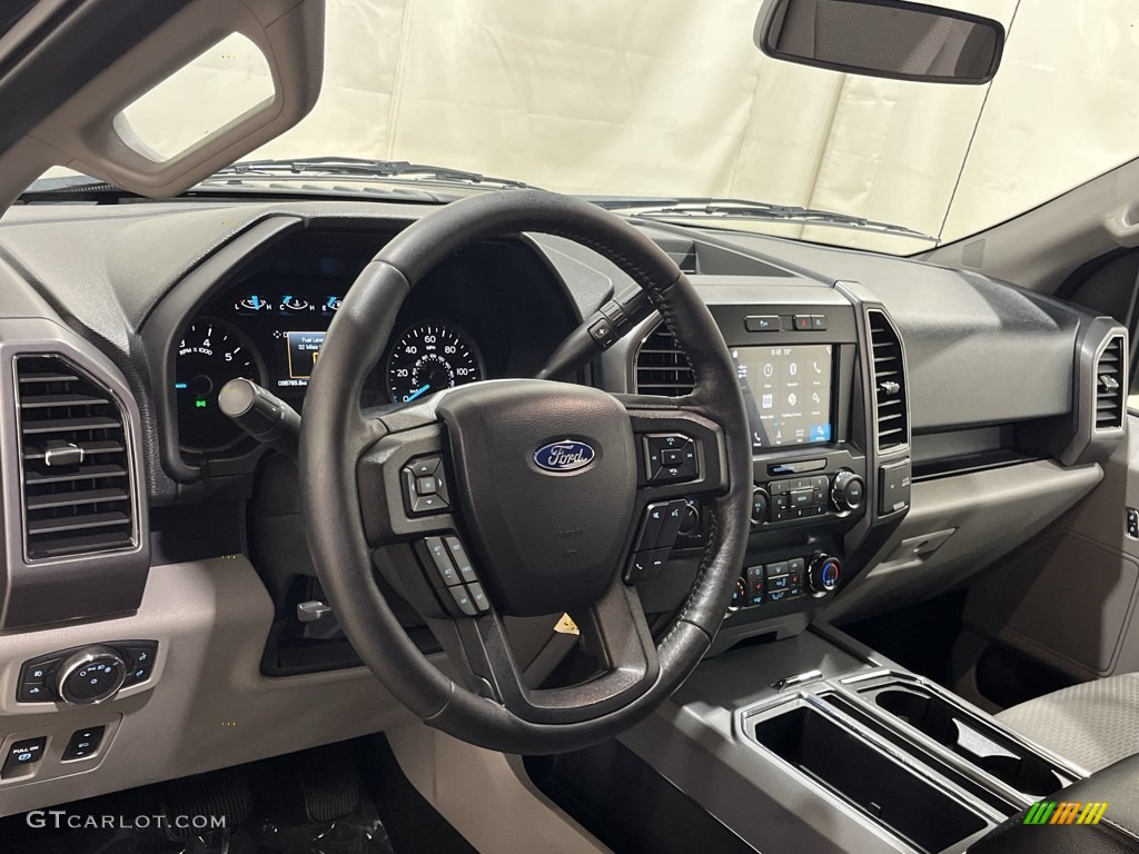 2019 F150 XLT SuperCrew 4x4 - Magma Red / Earth Gray photo #10