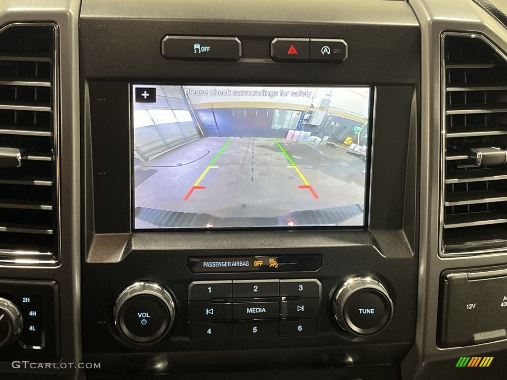 2019 F150 XLT SuperCrew 4x4 - Magma Red / Earth Gray photo #15