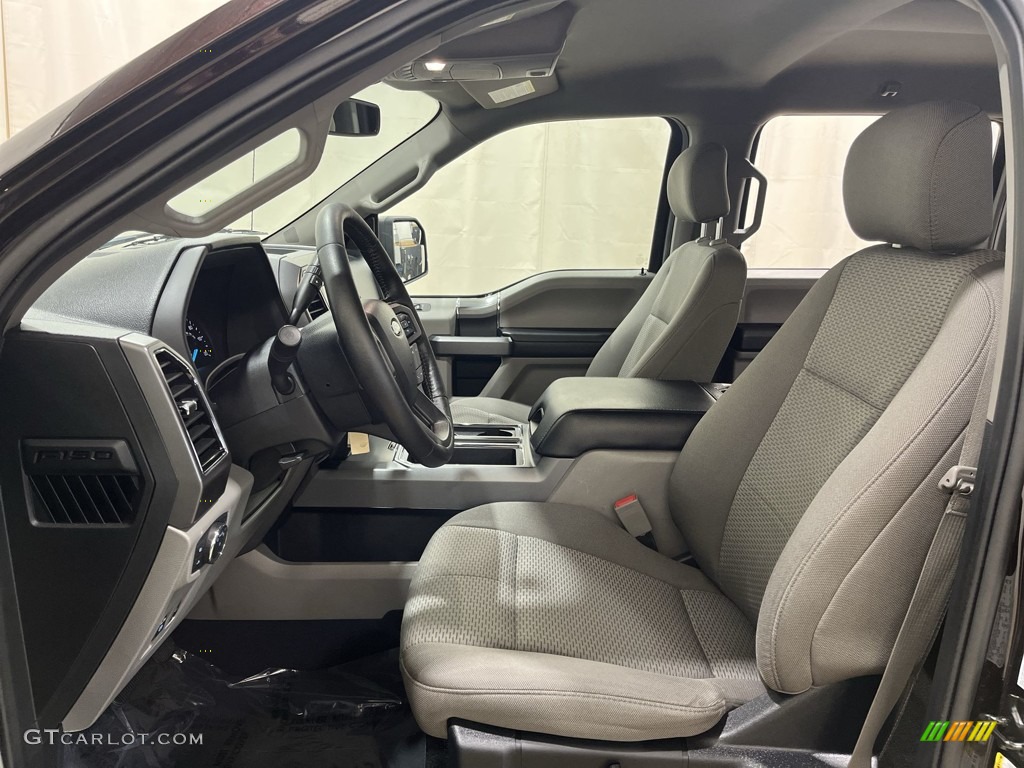 2019 F150 XLT SuperCrew 4x4 - Magma Red / Earth Gray photo #18