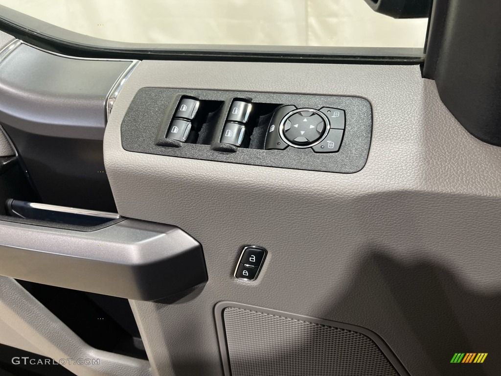 2019 F150 XLT SuperCrew 4x4 - Magma Red / Earth Gray photo #21
