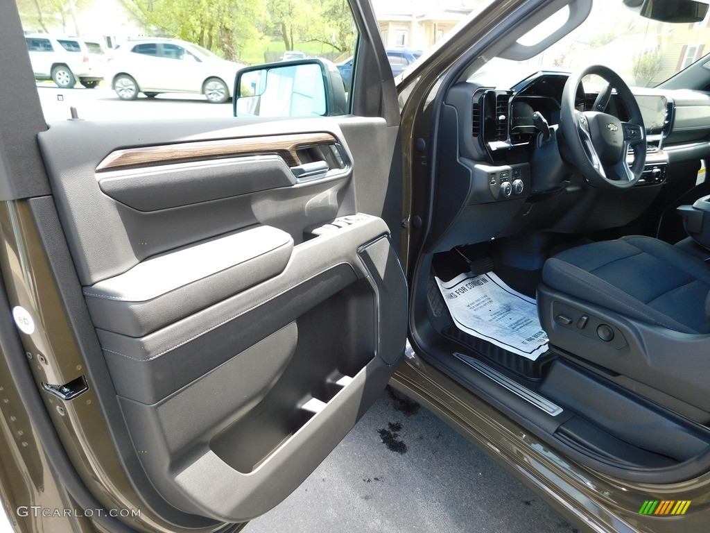 2023 Chevrolet Silverado 1500 LT Double Cab 4x4 Jet Black Door Panel Photo #146073762