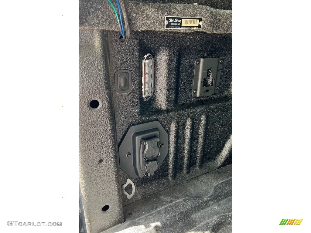 2022 F350 Super Duty King Ranch Crew Cab 4x4 - Antimatter Blue / Kingsville Antique/Java photo #14