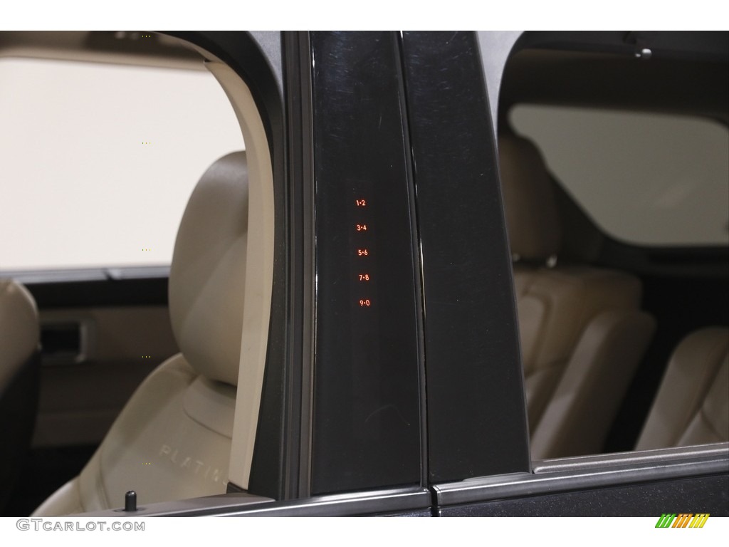 2020 Explorer Platinum 4WD - Agate Black Metallic / Sandstone photo #4