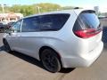 2023 Silver Mist Chrysler Pacifica Hybrid Touring L  photo #3