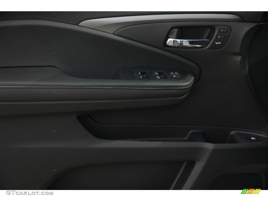 2023 Honda Ridgeline RTL-E AWD Black Door Panel Photo #146084568