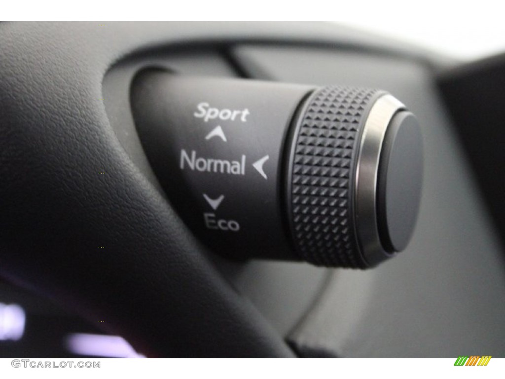 2020 ES 350 - Eminent White Pearl / Black photo #22